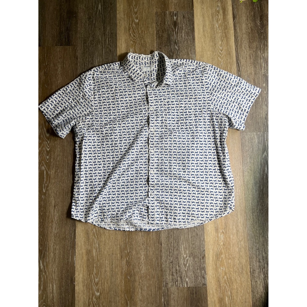 Old Navy Button Down Shirt Mens XXL White Blue Rabbit Print Short Sleeve
